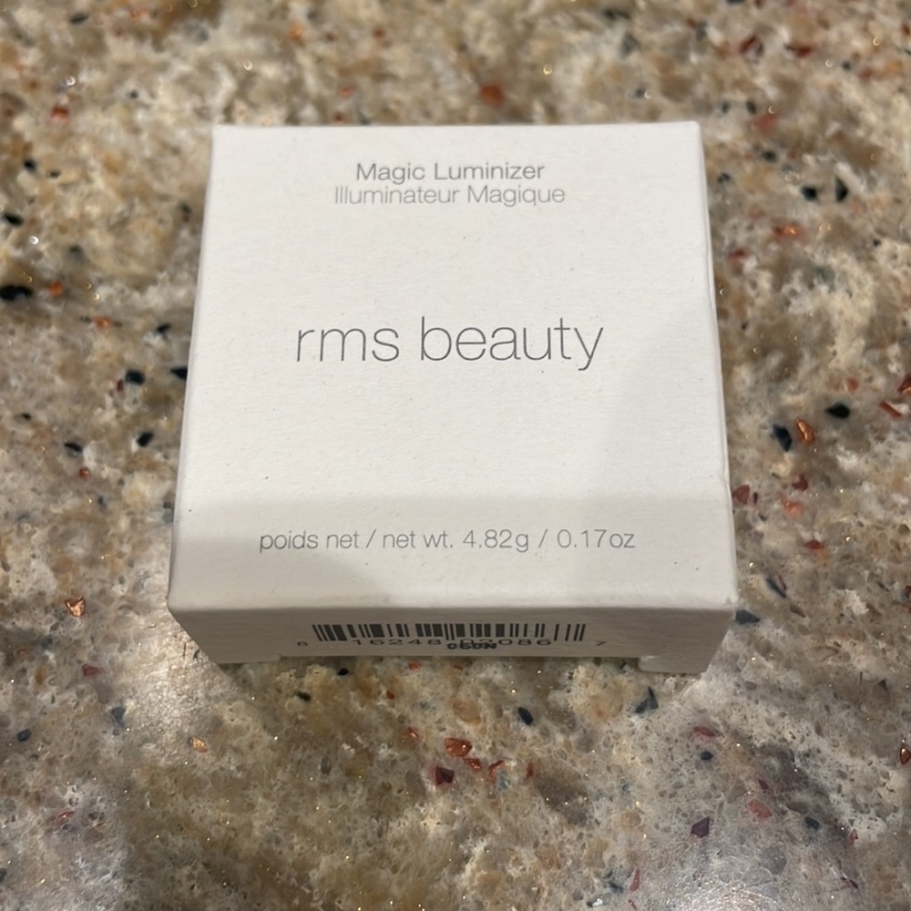 NEW RMS Beauty Magic Luminizer - Picture 5 of 6